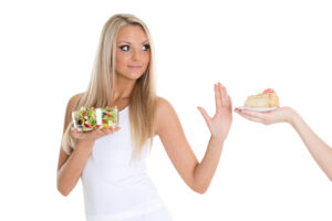 Toitumises pole üheseid vastuseid: kalorid on ühtaegu eluspüsimiseks hädavajalikud, kuid ületarbimise korral ka tapvad. Tänapäevases toidukülluses peab igaühel olema teatav ettekujutus ainevahetuse ja toitumise põhimõistetest. (c) Foto: Shutterstock