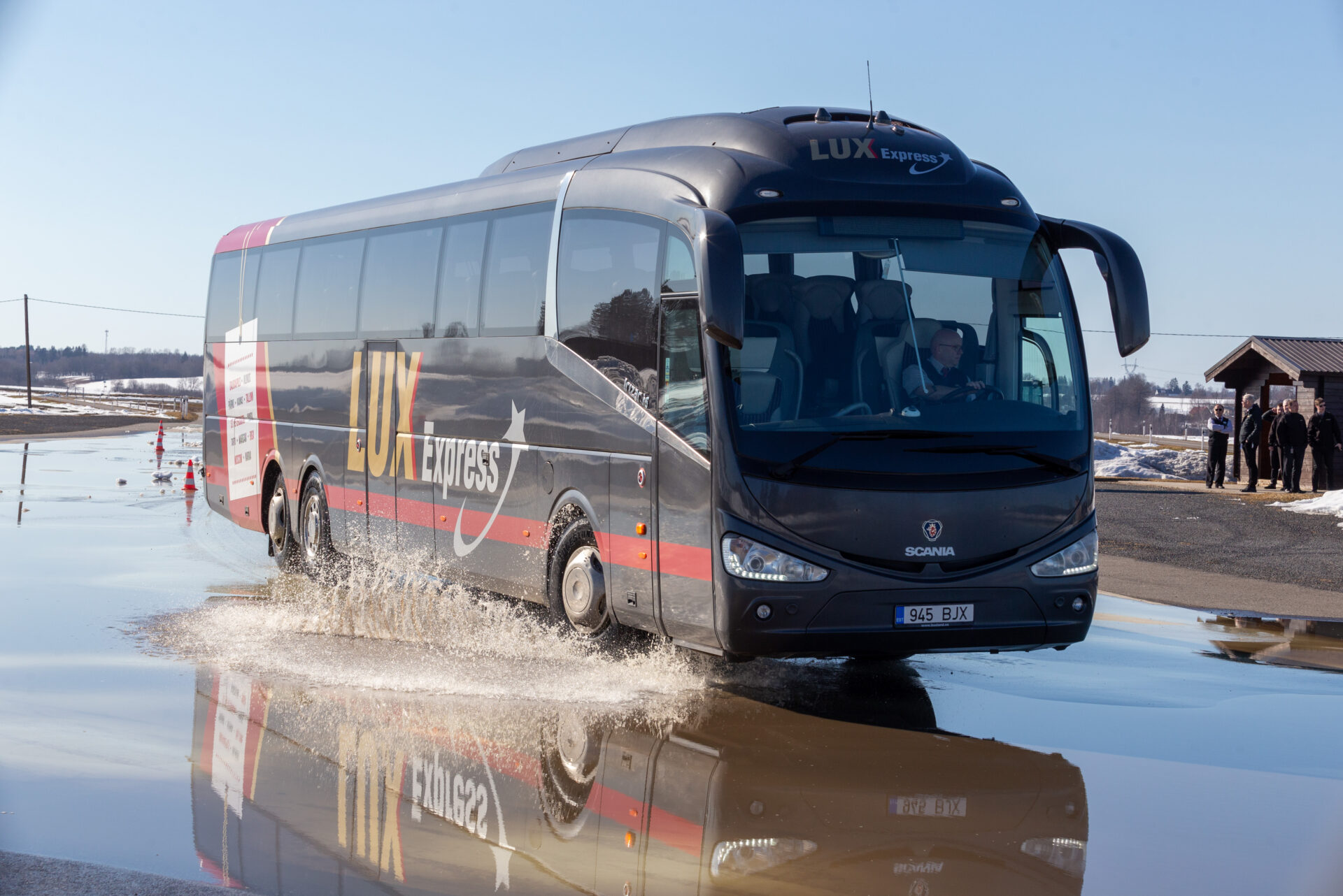 Ekspert nimetab bussifirma kliimajalajälje kampaaniat kummaliseks. 