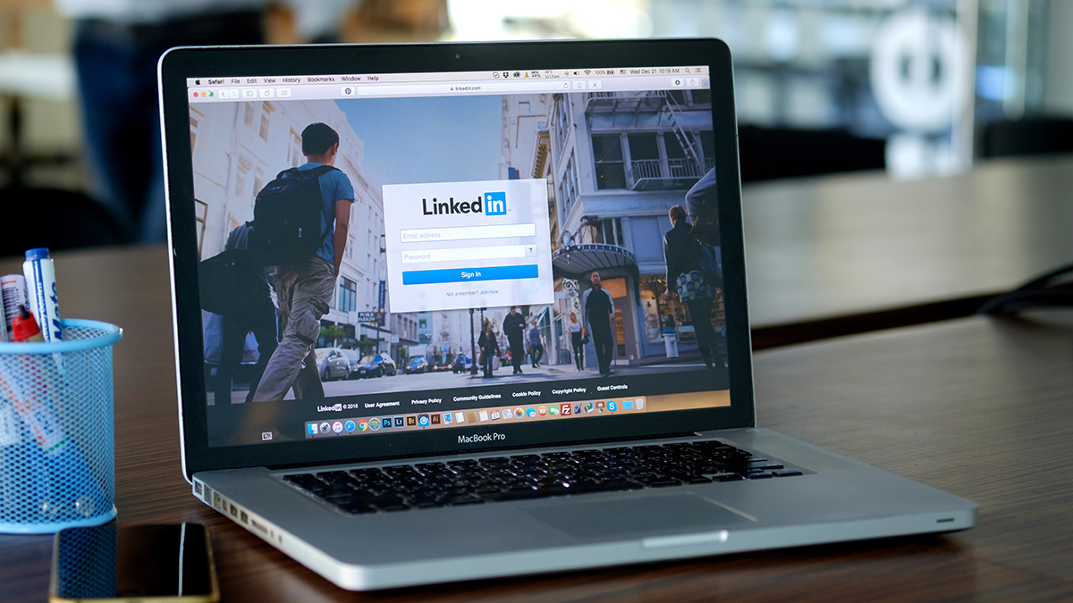 KASUTAMATA - Linkedin laptop arvuti sotsiaalmeedia