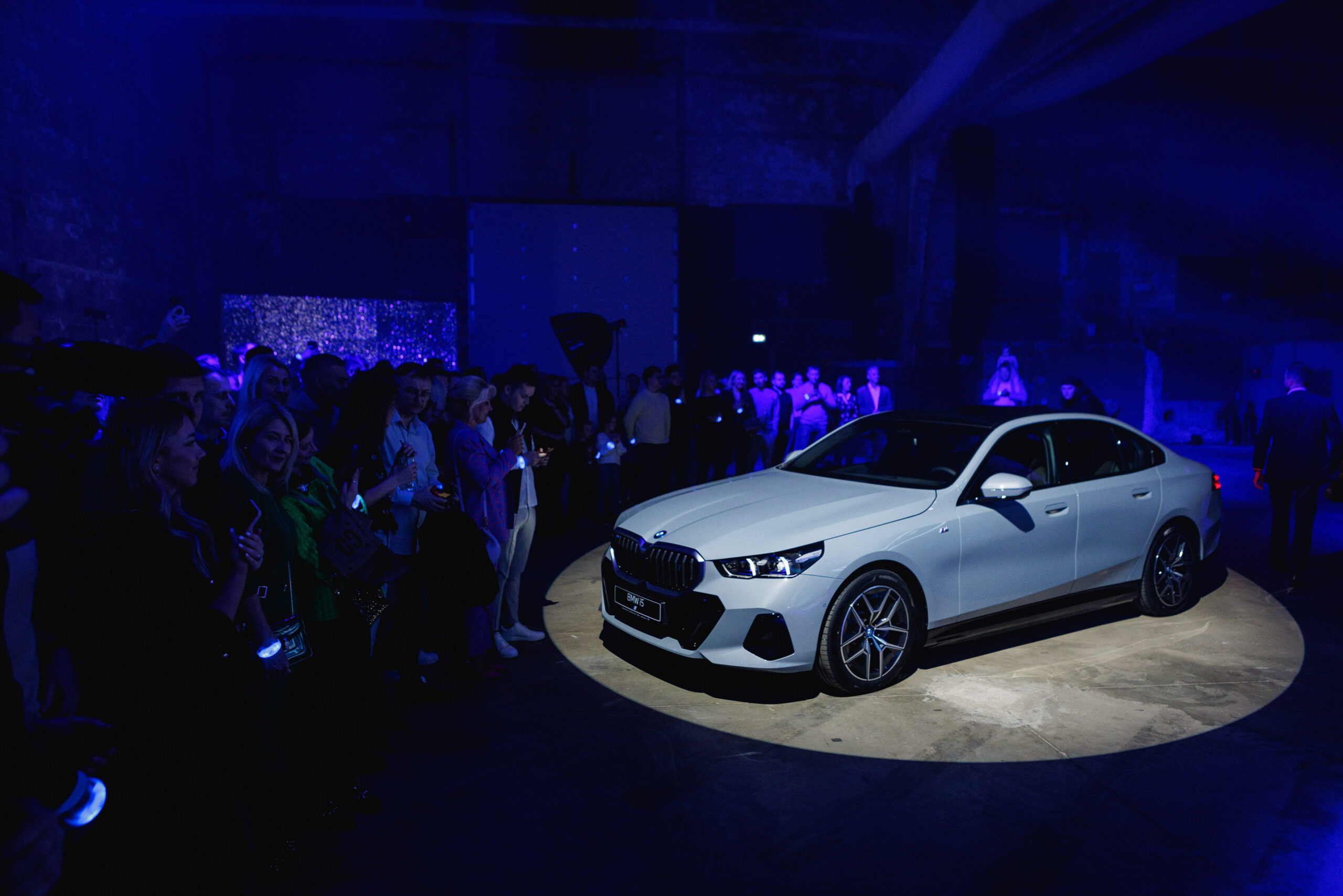 Galerie: Versiunea electrică a noului BMW i5 Seria 5 a sosit în Estonia și a fost publicată lista de prețuri