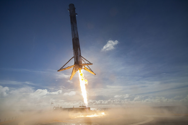 rocket_spacex_spacex_flickr.jpg