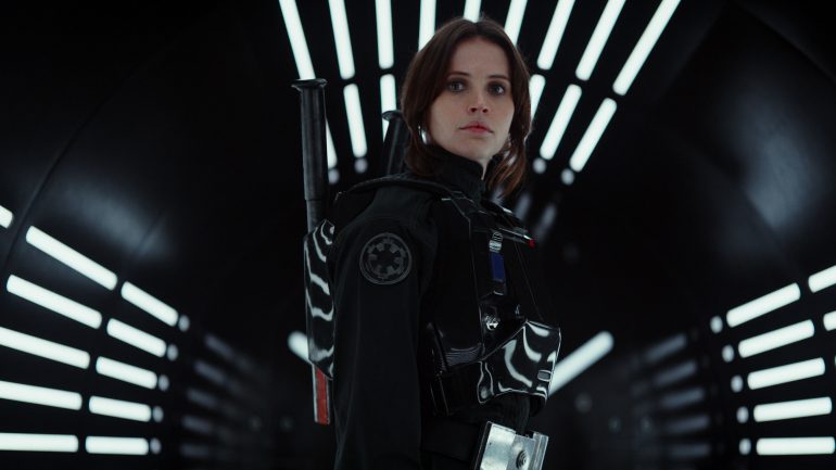 rogue-one-jyn-ersa-geared-up.jpg