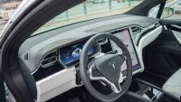 tesla-model-x-interjoor.jpg