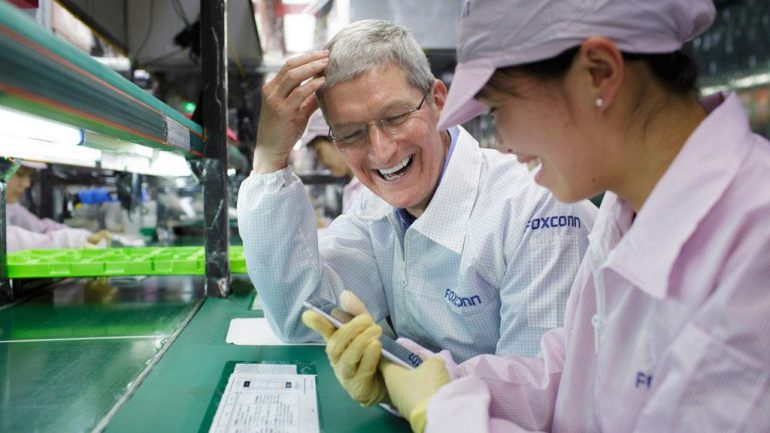 tim_cook_apple_iphone_tehas.jpg