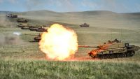 challenger_2_tank_firing_at_batus_mod_45157782.jpg