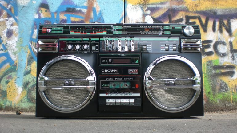 ghettoblaster-radio-recorder-boombox-old-school-159613.jpeg